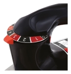 Ferro De Passar Roupa A Seco Cromado Com Base De Alum&iacute;nio - Black+Decker VFA1110