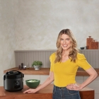 Panela El&eacute;trica Electrolux vapor arroz capacidade 2L 6 X&iacute;caras 2 em 1 timer panela antiaderente tampa com visor transparente ERC10 inox por Rita Lobo